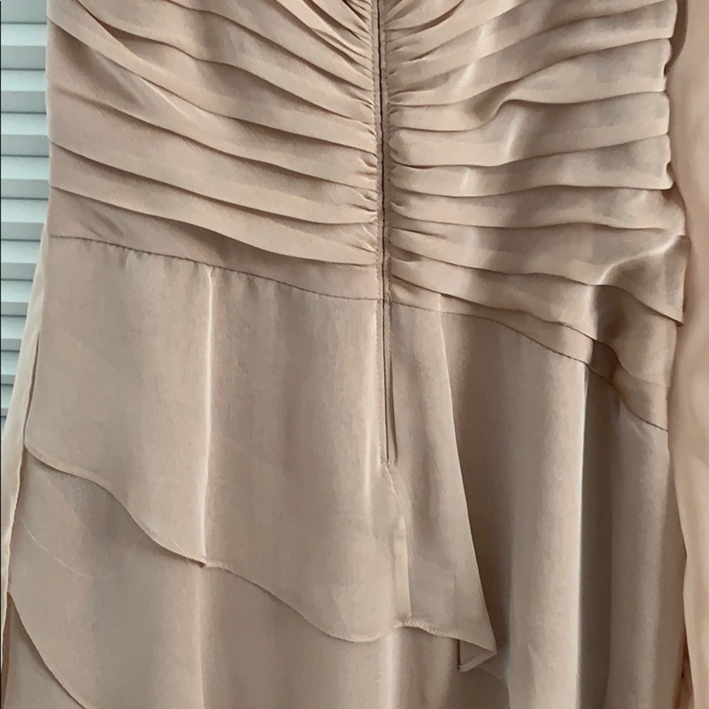Dress - Picture 7 of 7
